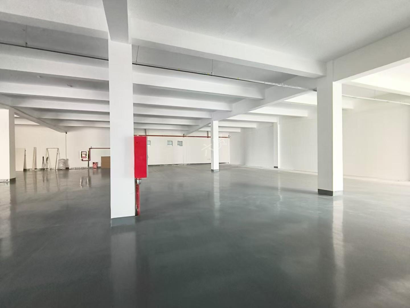六贤-苏州工业园区胜港街二号270平,562平出租