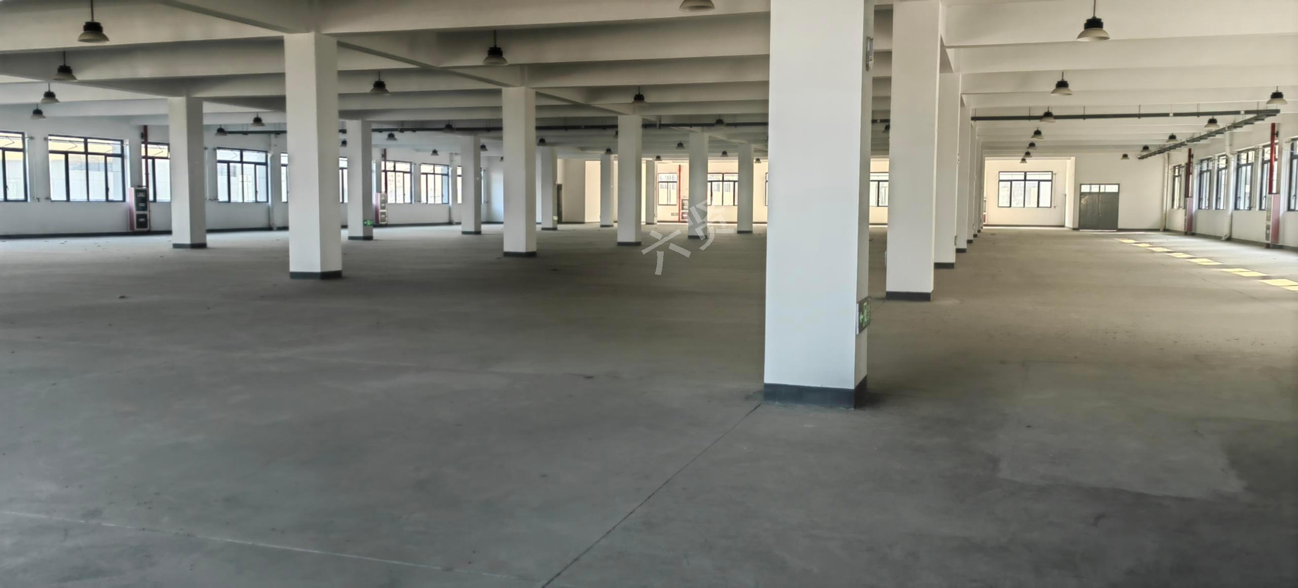 溧阳上黄镇飞跃路双层全新厂房待租中