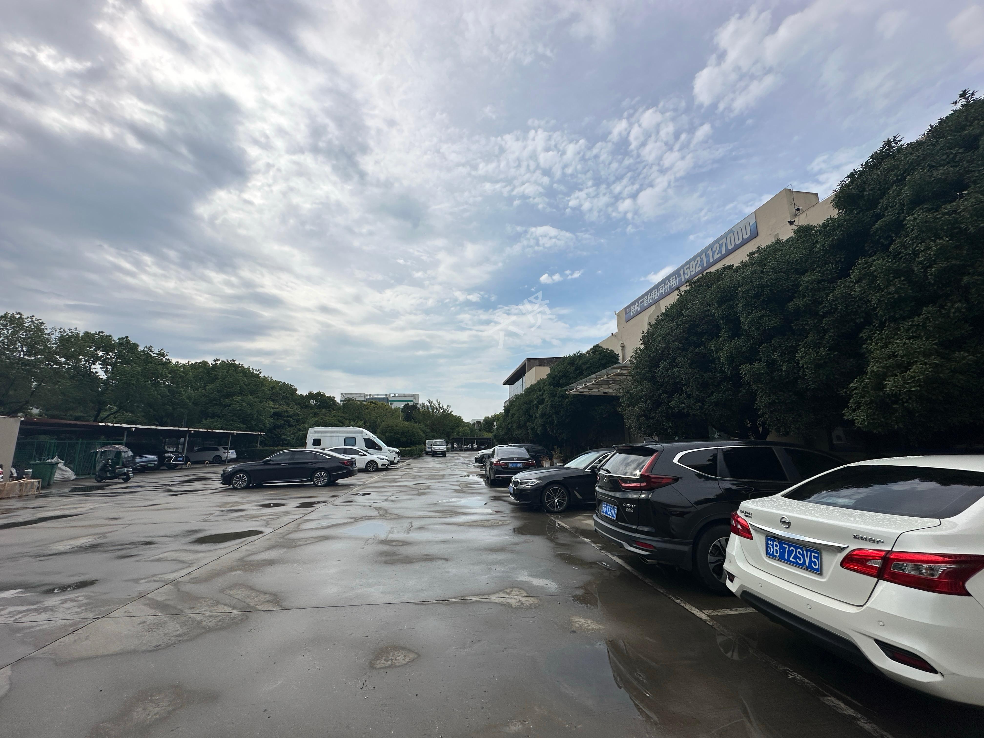硕放街道独门独院标准厂房出租