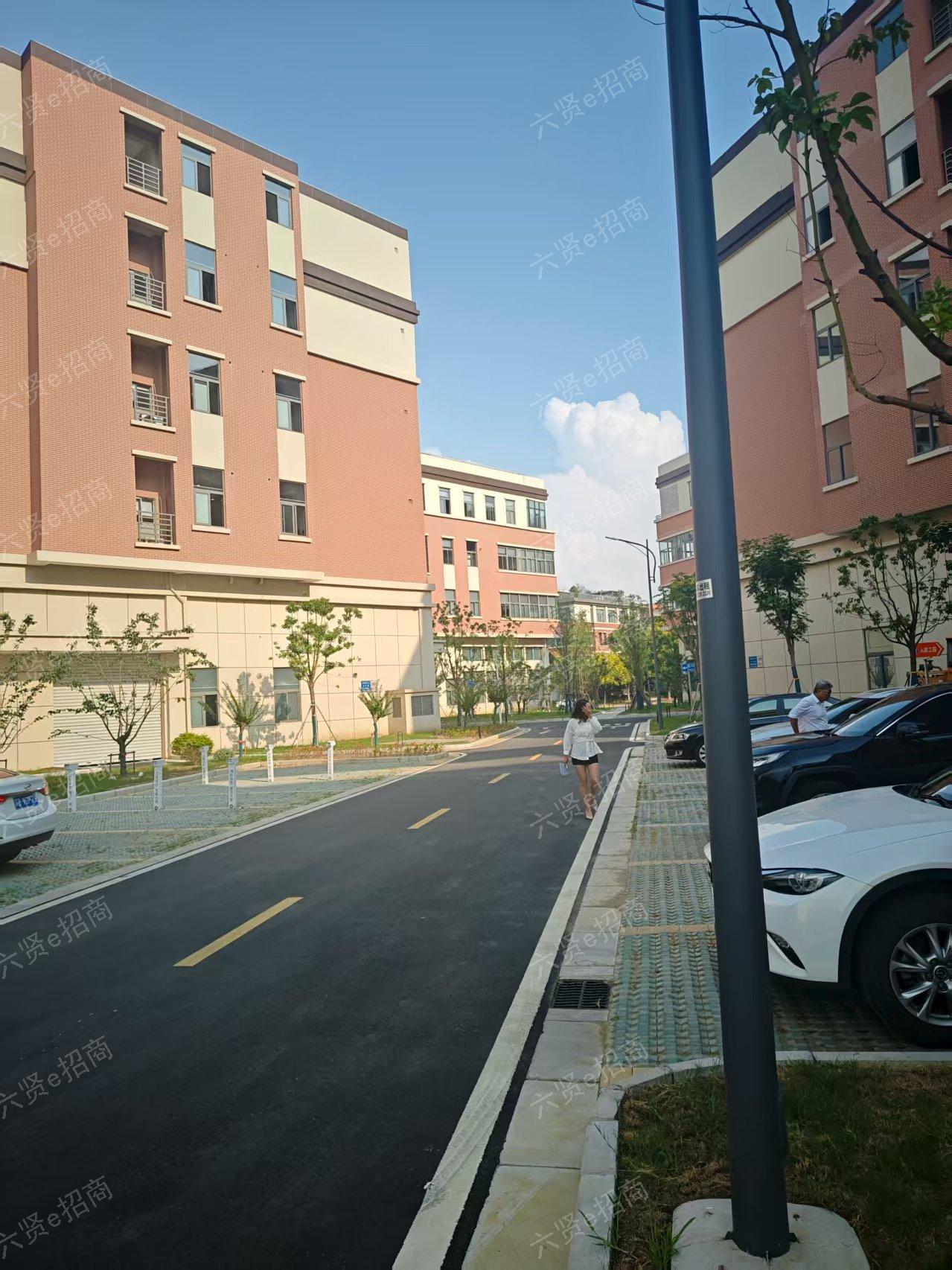 现房出售 5000+买无锡新区联排厂房