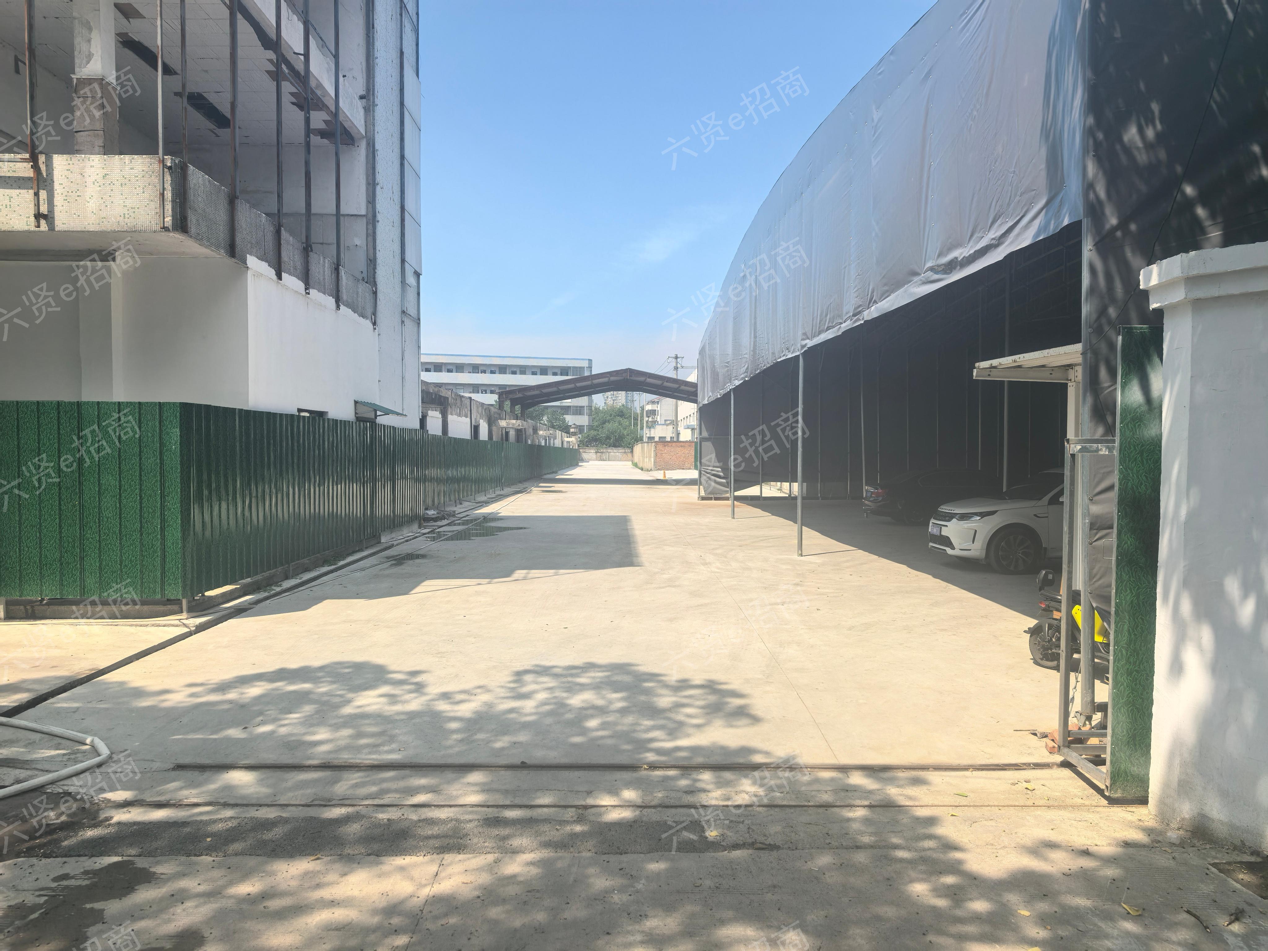 苏州吴江交通北路93号9亩水泥空地招租