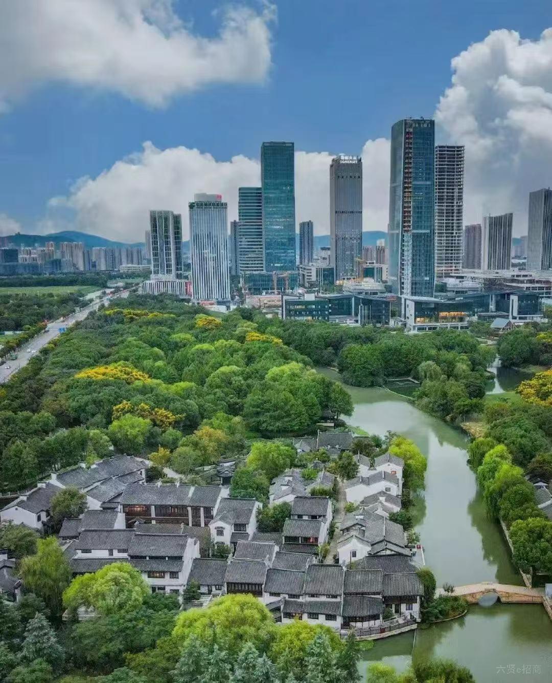 丰润道8号10万平写字楼招租中，临近地铁周边业态丰富，形象好