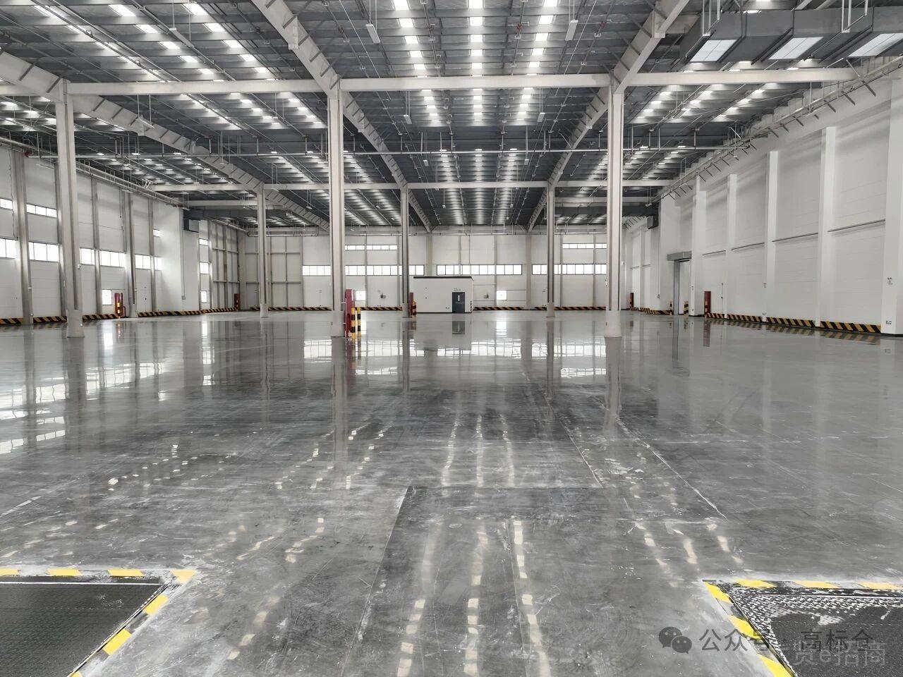 张家港丙一类4000平单层高标库，层高10米双边卸货平台