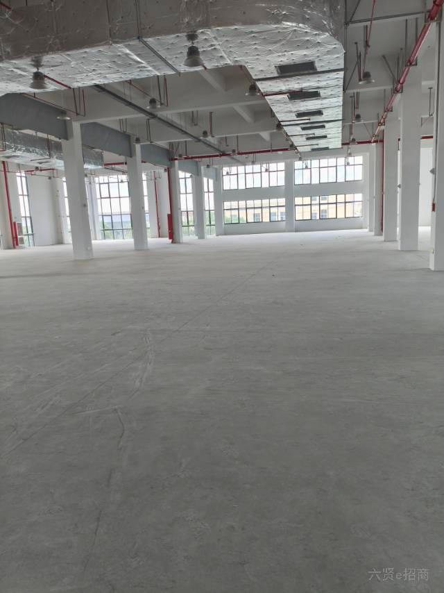 独栋多层厂房3000